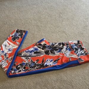 Nike Floral Active Leggings - Red & Blue